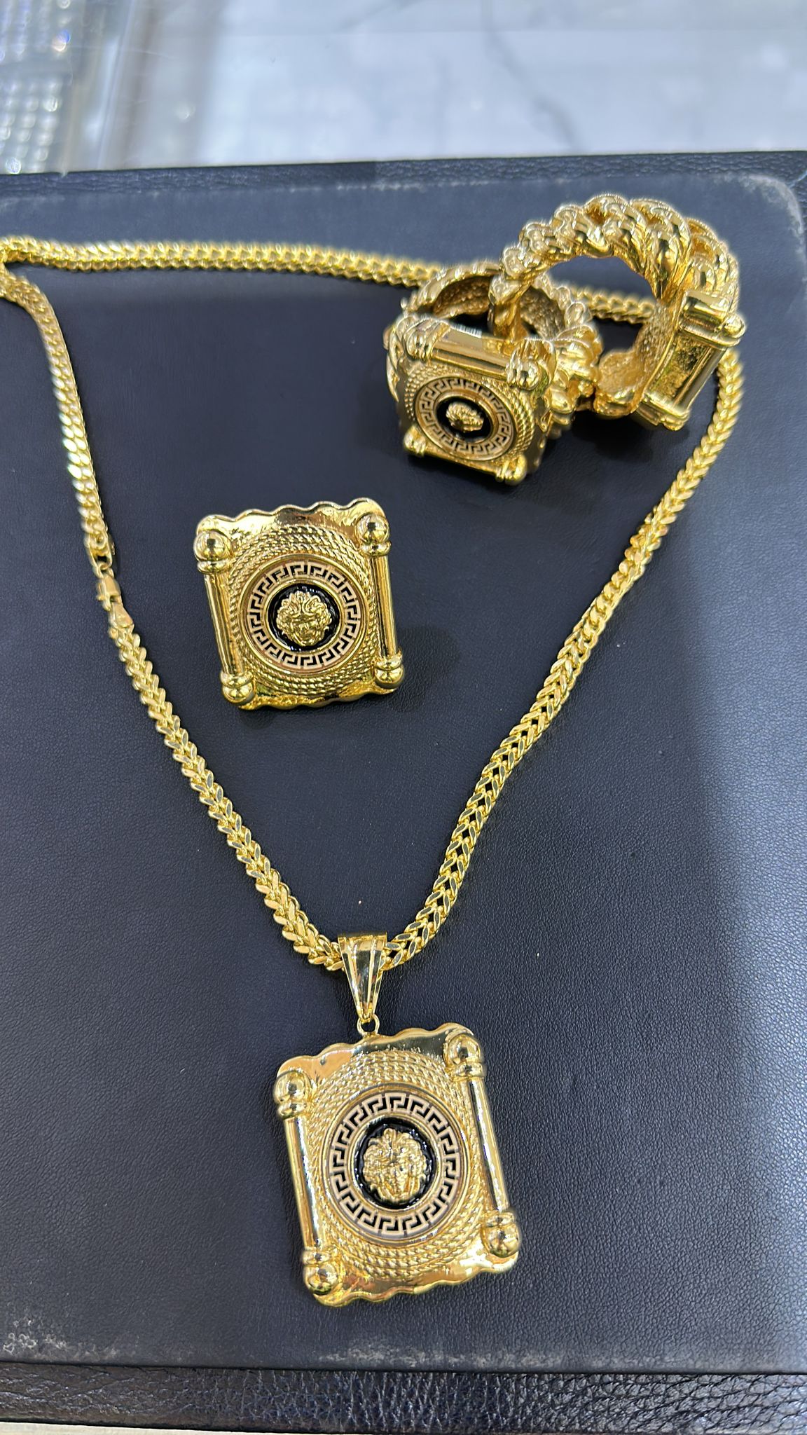 ORO 10KT Y 14KT
